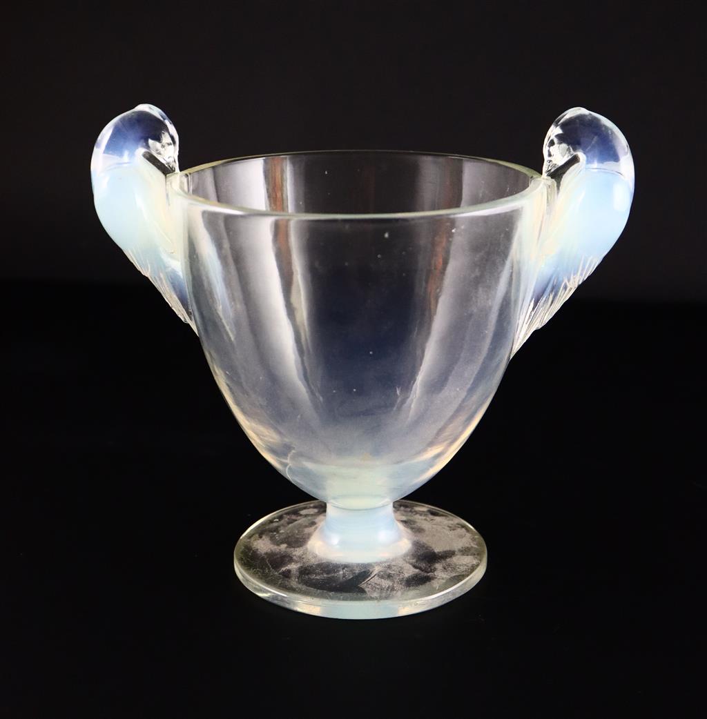 René Lalique. A pre-war opalescent glass Ornis pattern vase, no.976, designed in 1926, 19cm high